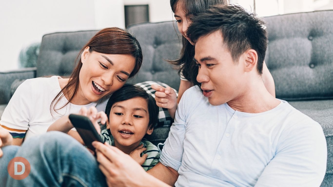 Managing Apps and Digital Temptations Wisely at Home